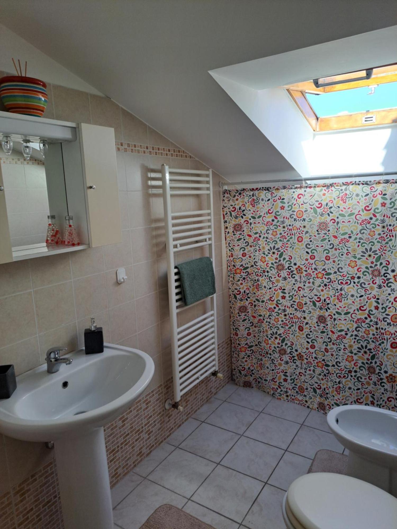Apartament Mansarda Di Grazy Citta Sant'Angelo Zewnętrze zdjęcie
