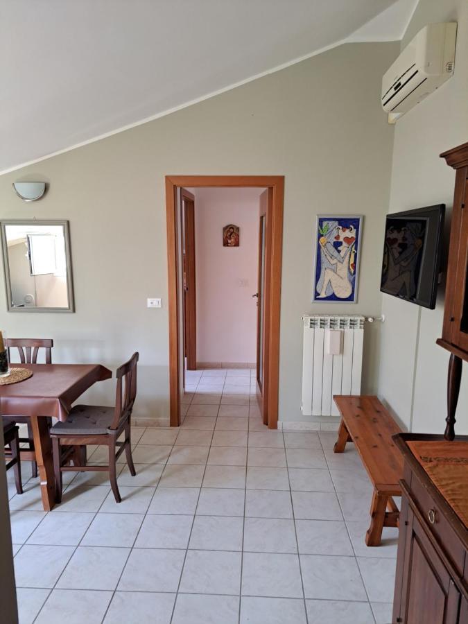 Apartament Mansarda Di Grazy Citta Sant'Angelo Zewnętrze zdjęcie